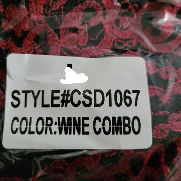 Clara Story Lace Mermaid Maxi Dress Wine/Black NWT - Picture 11 of 12